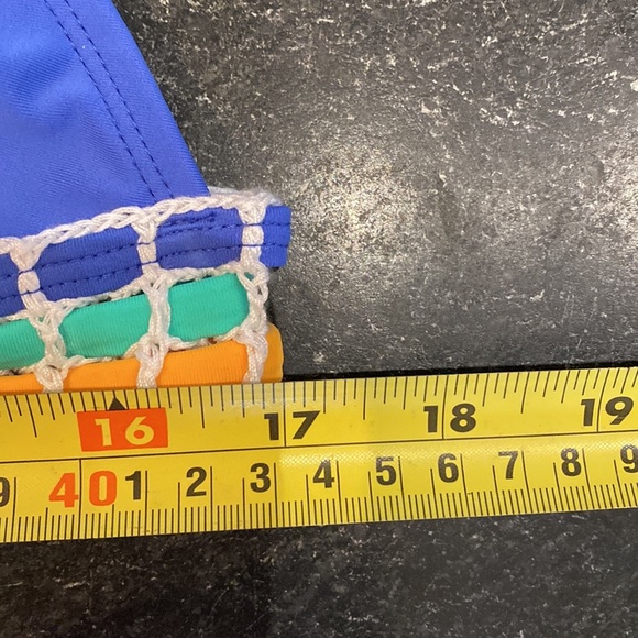 Bikini top with crochet - Picture 3 of 5